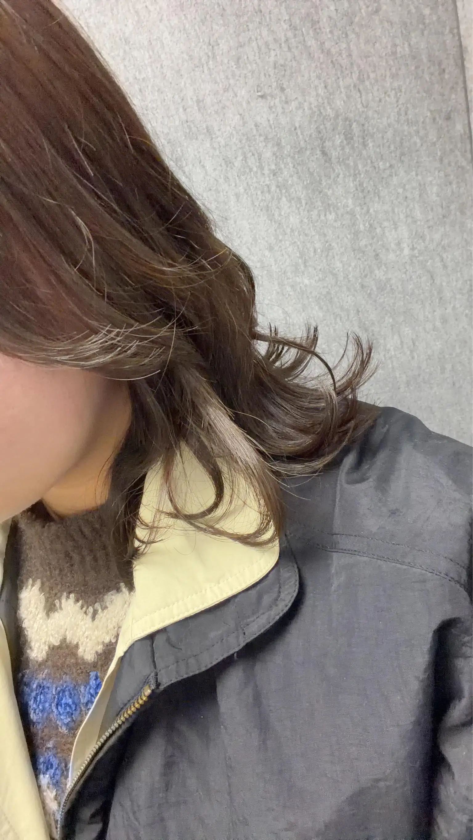 みい