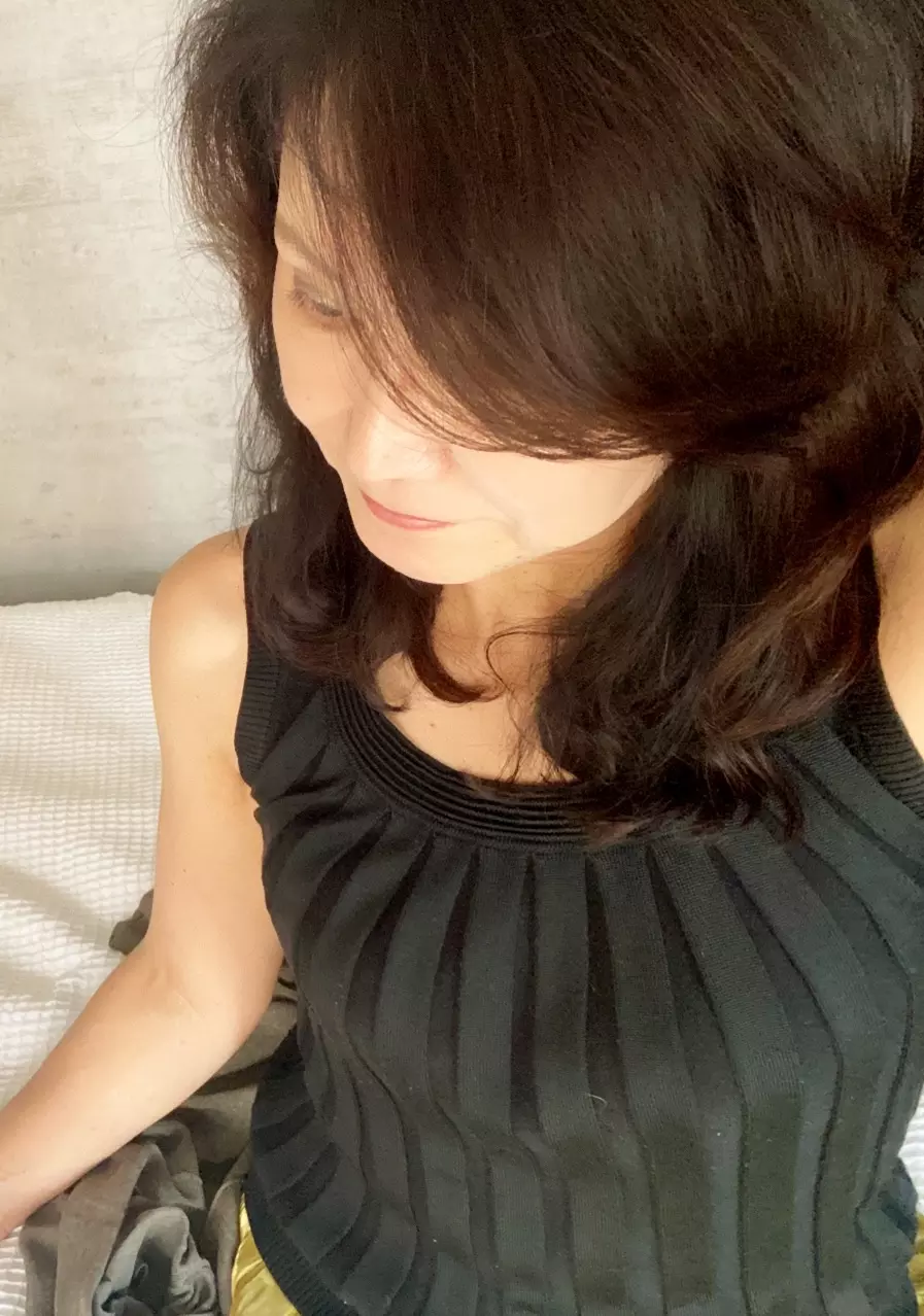 ゆり奈