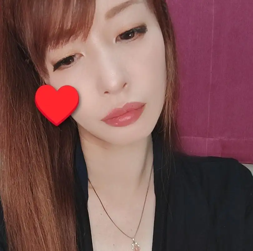 るり