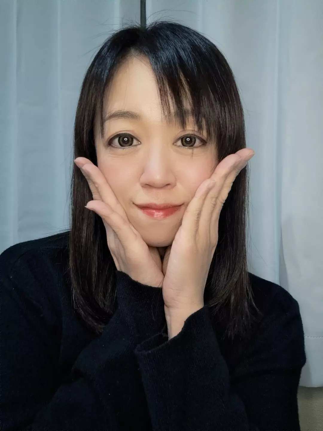綾那