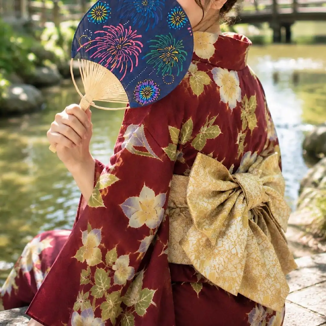 藤岡りな。＊