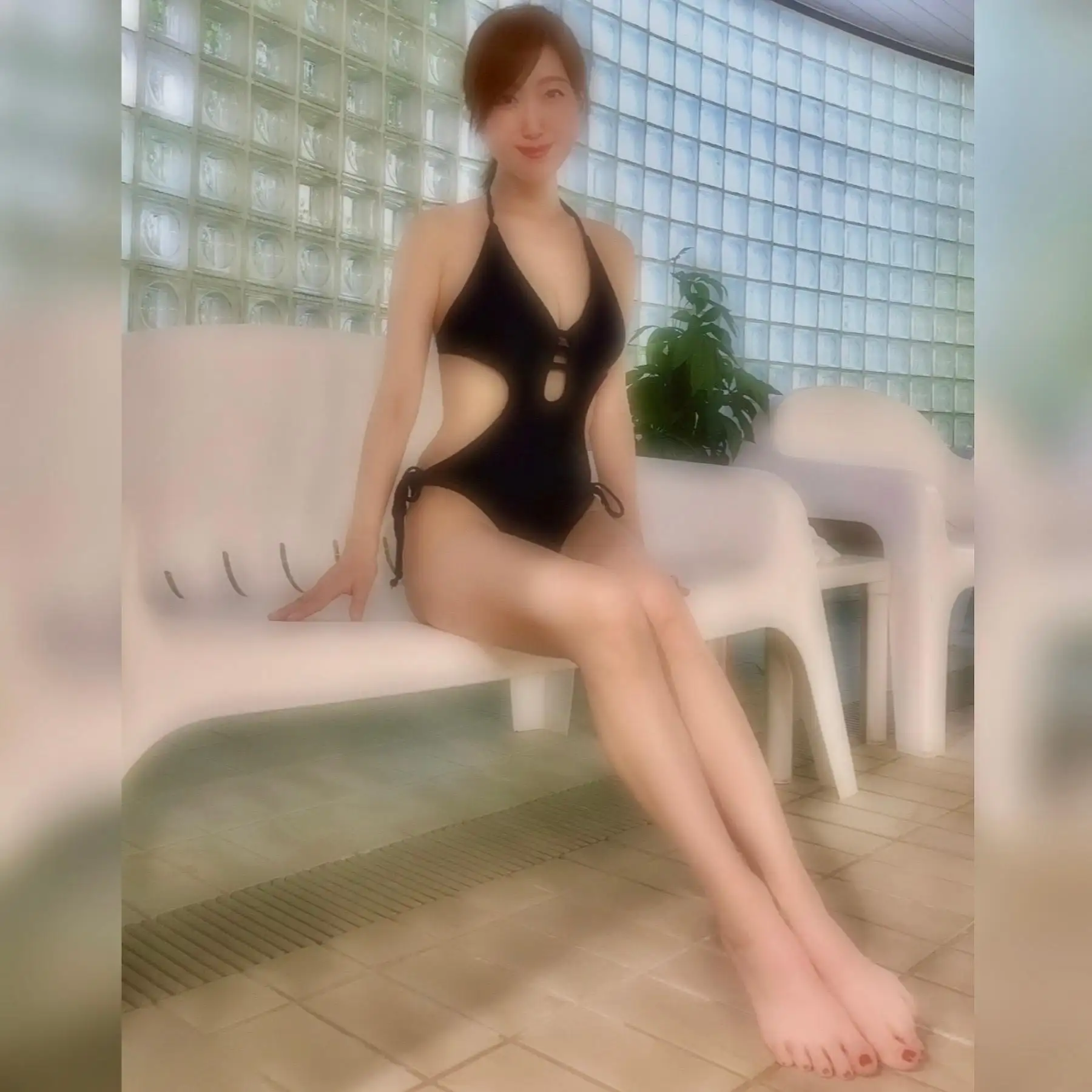 美波すみれ