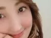 ���*