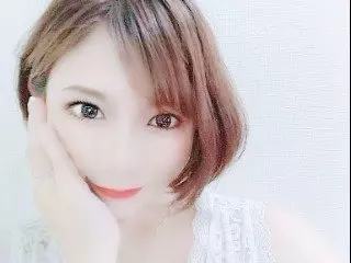 �����