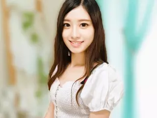 CHATPIA/人妻/りほ