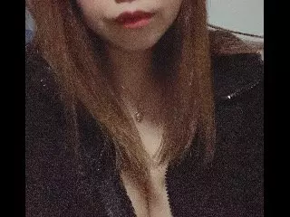 CHATPIA/人妻/りさ