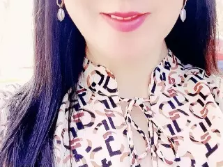 CHATPIA/人妻/葵