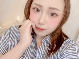 CHATPIA/人妻/れな