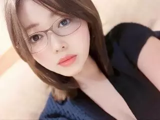 CHATPIA/人妻/ゆき**+。