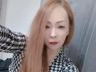 CHATPIA/人妻/鈴Belle