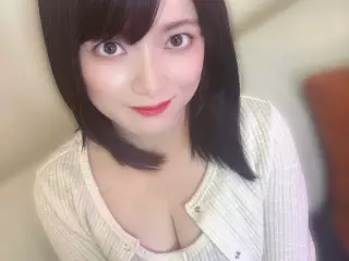 CHATPIA/人妻/+るい+*