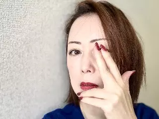 CHATPIA/人妻/理乃