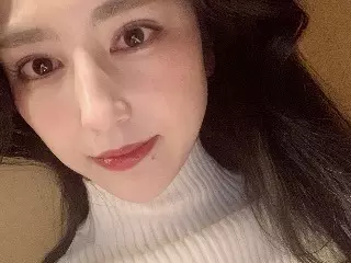 結衣子