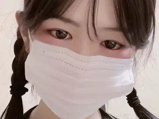a girl from chat-pia https://picture.chatpia.jp/images/p5-993814754